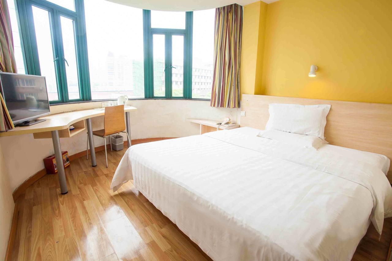 7Days Inn Ezhou Wuchang Avenue Dongjiang International Екстериор снимка