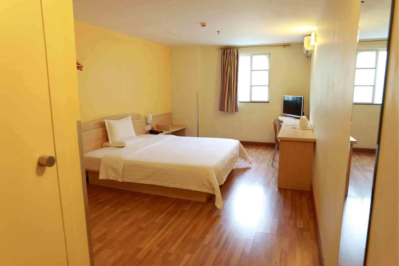 7Days Inn Ezhou Wuchang Avenue Dongjiang International Екстериор снимка