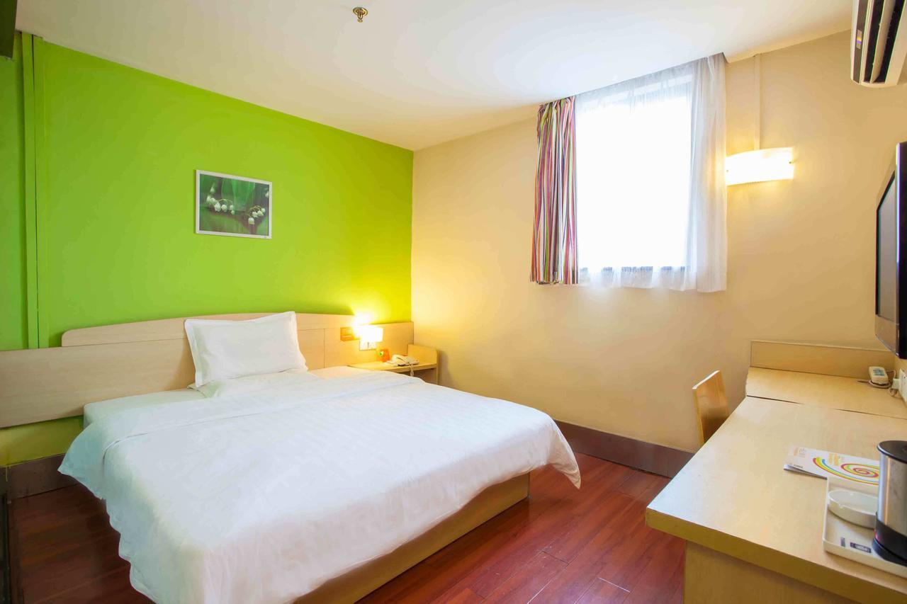 7Days Inn Ezhou Wuchang Avenue Dongjiang International Екстериор снимка